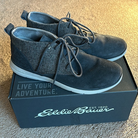 Eddie Bauer Atlas Cloudline Chukka, Size 7.5, EU38, “Raven” color, NIB - Picture 2 of 6